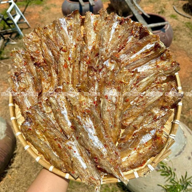 Cá mối khô ướp xả ớt